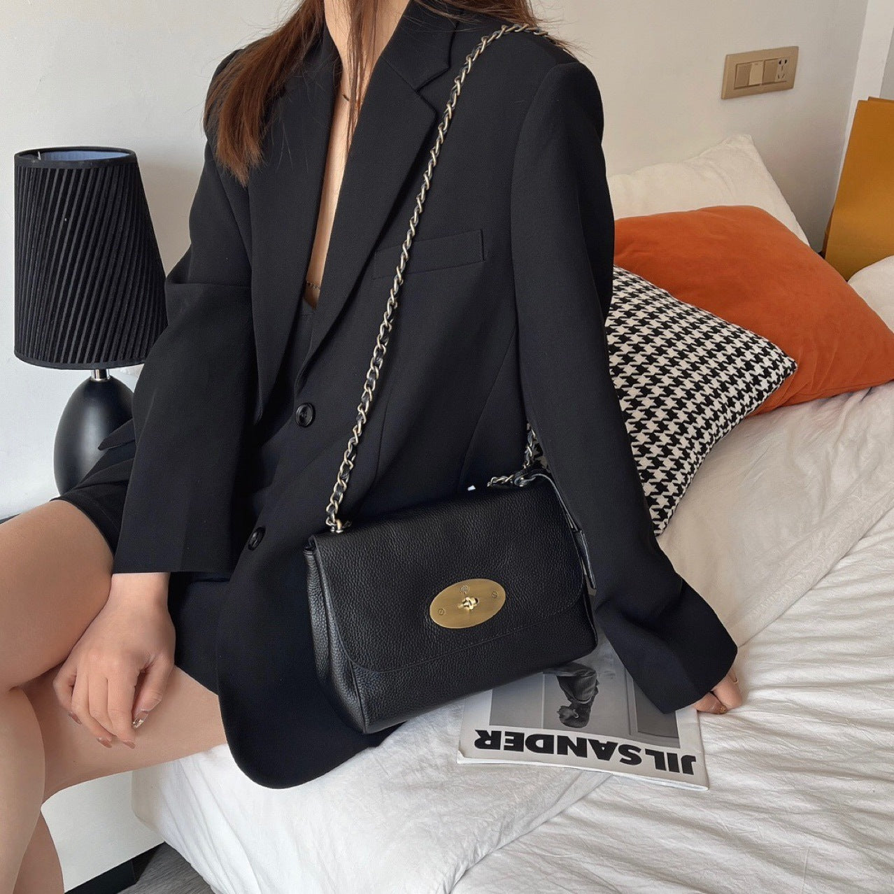 Mini sac carré en cuir à boucle chic
